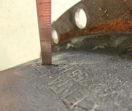 Measuring coupling crack depth